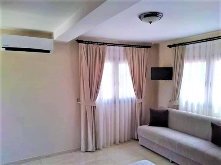 Paradise Karpaz Hotel & Restaurant Rizokarpaso Екстер'єр фото